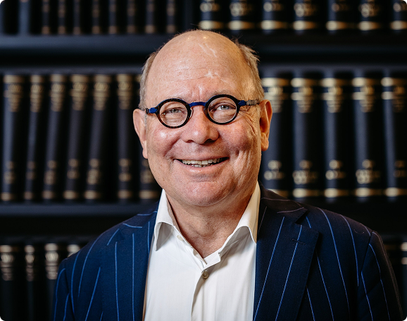 Prof. Dr. Matthias Siegmann
